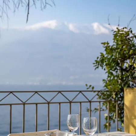 Appartement Il Glicine Sul - Wisteria On The *