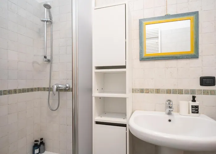 Il Glicine Sul - Wisteria On The