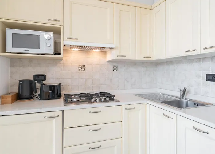 Il Glicine Sul - Wisteria On The 公寓 *