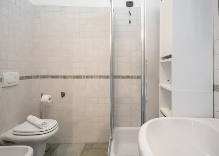 公寓 Il Glicine Sul - Wisteria On The *