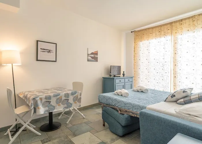 公寓 Il Glicine Sul - Wisteria On The 贝拉诺