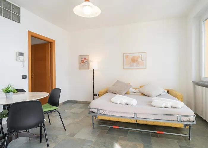 Il Glicine Sul - Wisteria On The