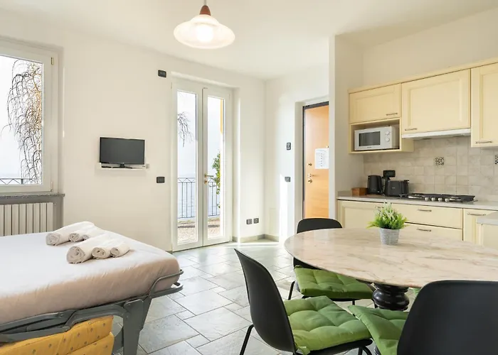 Il Glicine Sul - Wisteria On The 公寓